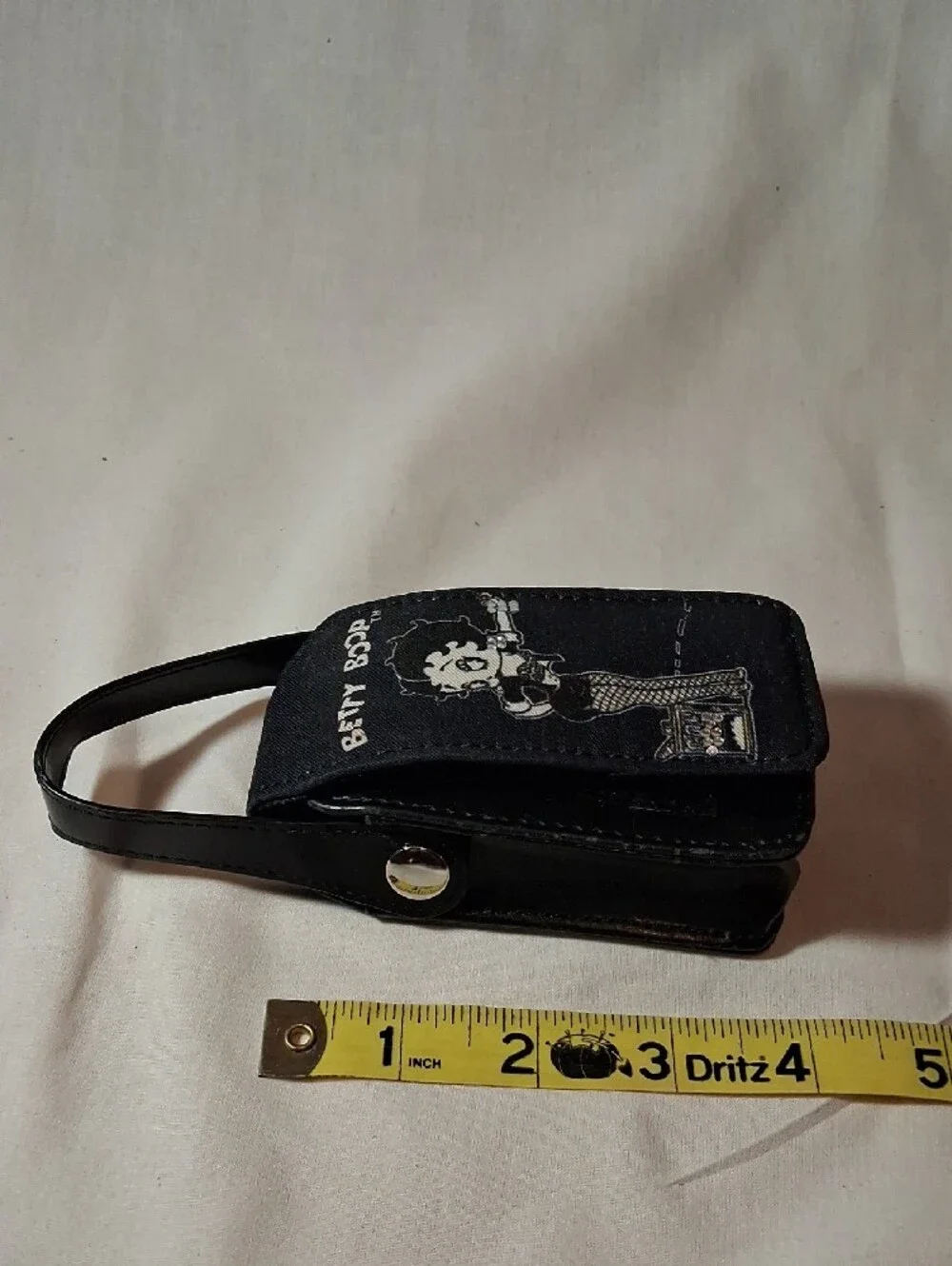 Vintage 2006 Betty Boop Black Fabric Phone Holster Holder Gently Used